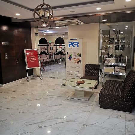 Hotel Pk Residency Noida Kültér fotó