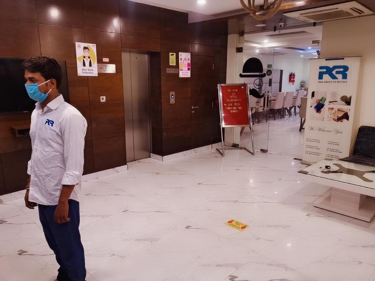 Hotel Pk Residency Noida Kültér fotó